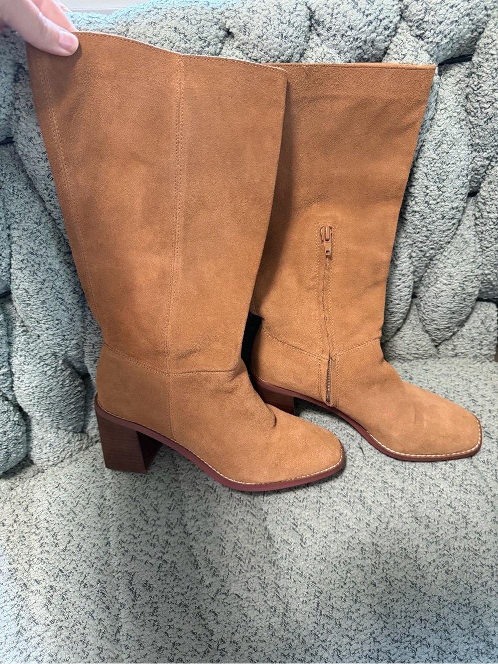 Crown Vintage Tall Suede Block-Heel Boots in Chestnut Brown - 6.5 - Picture 3 of 5